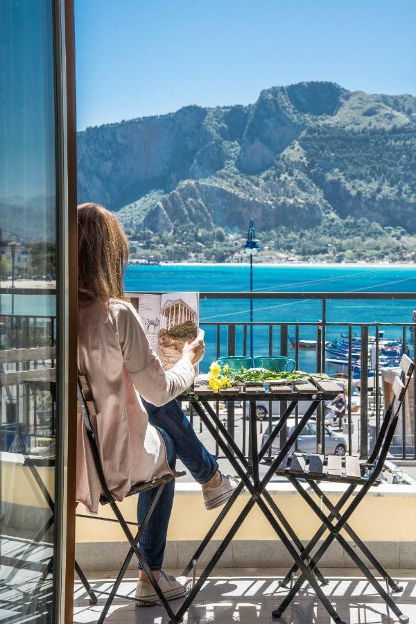 Casetta Vista Mare In Piazza A Mondello Палермо Екстер'єр фото